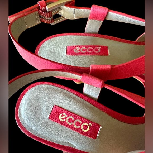 ecco-NWOB heeled sandals gorgeous open toe cross cross red leather size 6.5. New - Picture 8 of 12